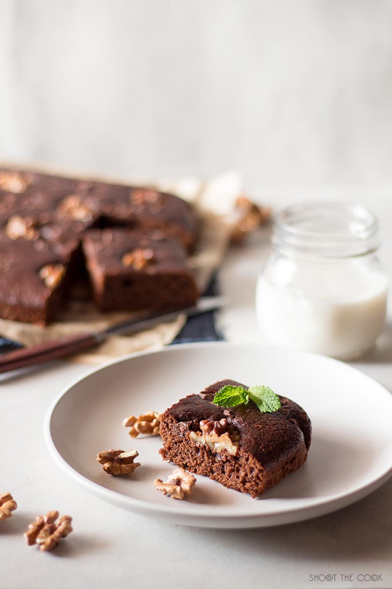 bizcocho de chocolate esponjoso y saludable