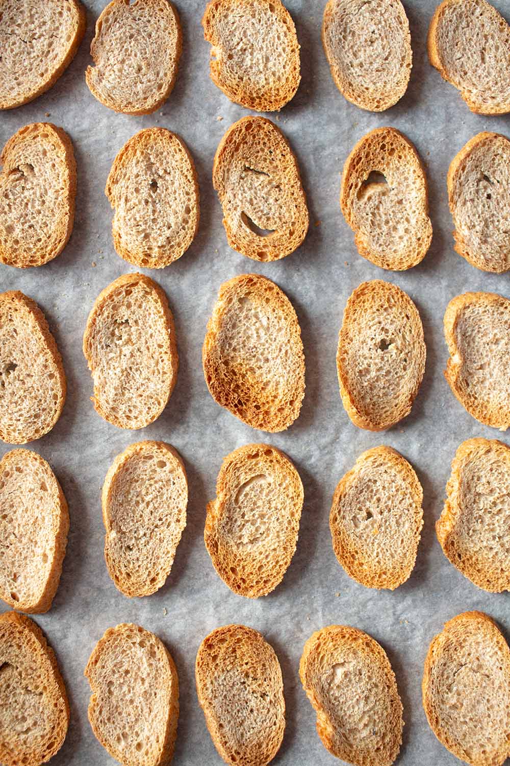 3 maneras sencillas para hacer tus propias tostadas de maíz de forma casera