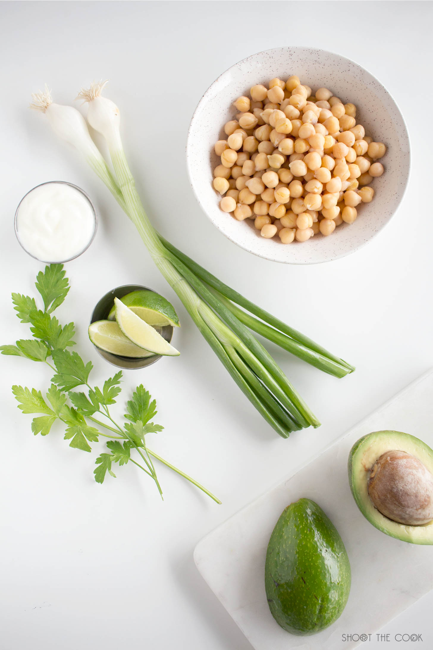 sandwich saludable de aguacate y garbanzos receta